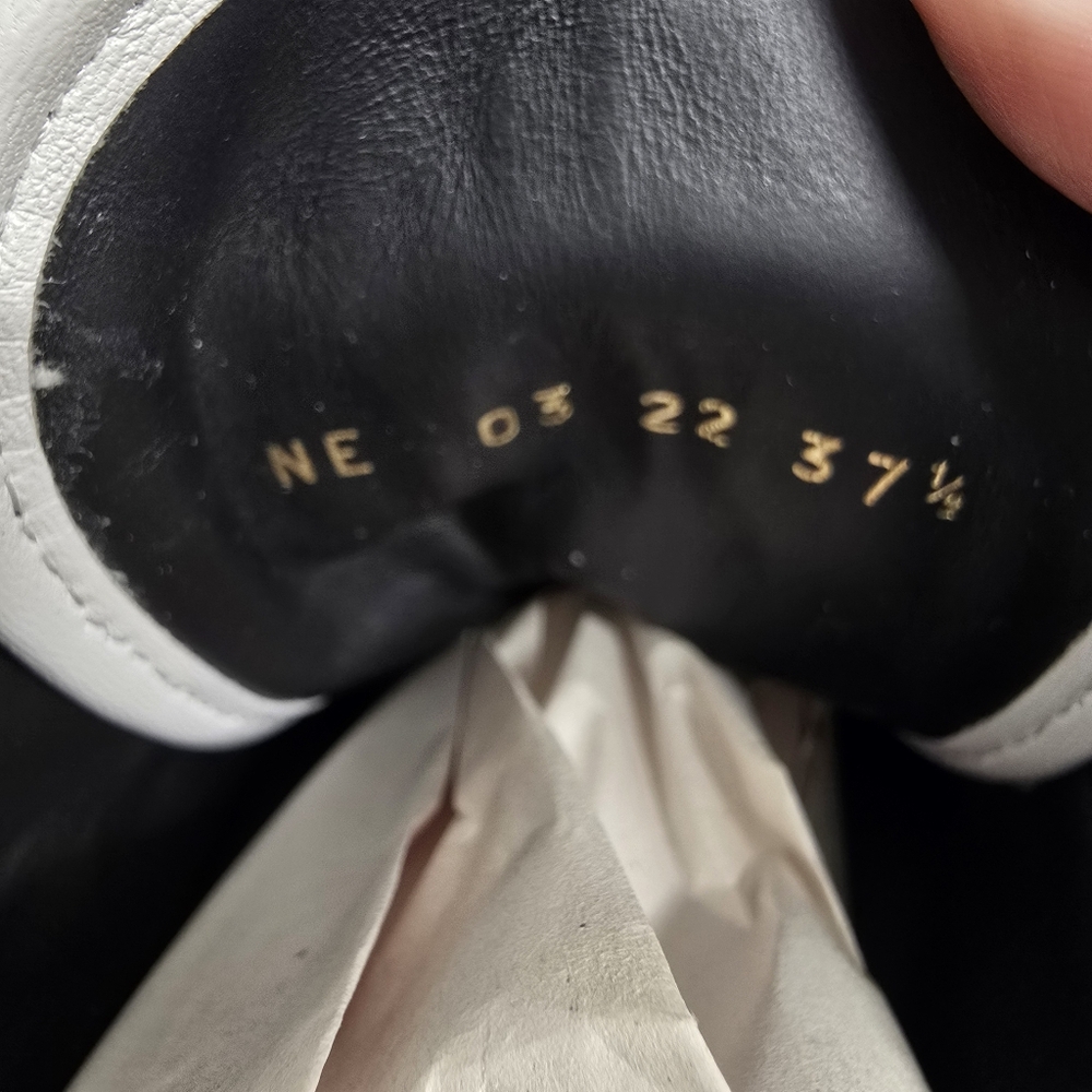 Dior Sneakers - Picture 8 of 13